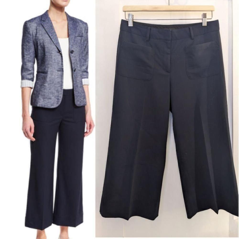 Theory | Livdale Contour Wide-Leg Cropped Pants in Navy
